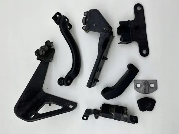 Schiebetür-Scharnierrolle OEM 777645238R - Gebraucht image 3
