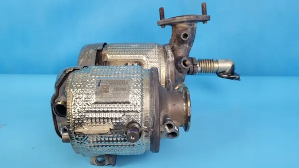 Gebruikte Hyundai OEM F02U000 DPF-katalysator image 10