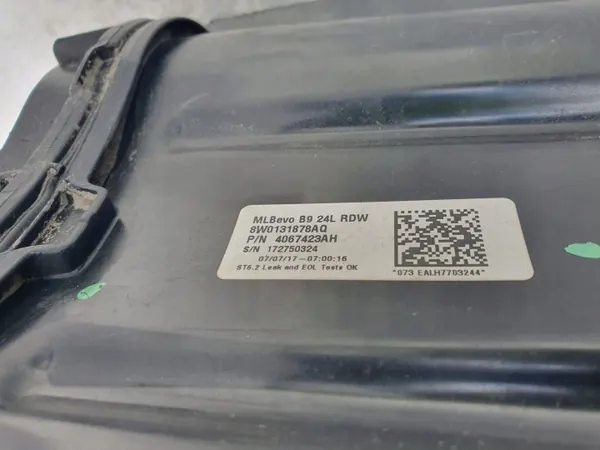 AdBlue-säiliö Audi A4 B9 OEM 8W0131878AQ.Kolumb image 5