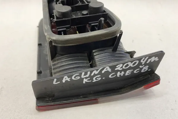 Luz trasera izquierda RENAULT LAGUNA II 8200002475 image 4