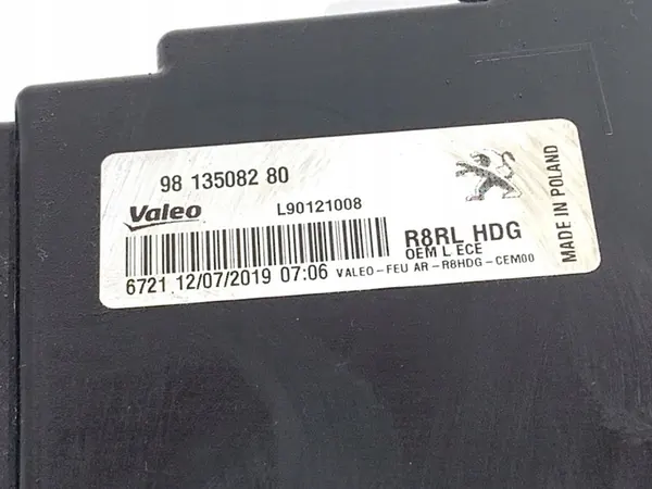 Luz interior trasera izquierda Peugeot 508 SW II image 4