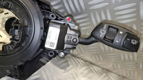 BMW 5 E60 E61 LIFT Schakelaar Sensor Stuurhoek 6977322 image 8