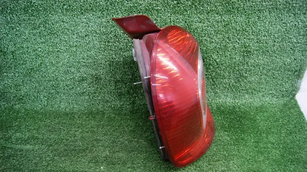 Renault OE 8200658411 Lámpara Trasera Izquierda image 4