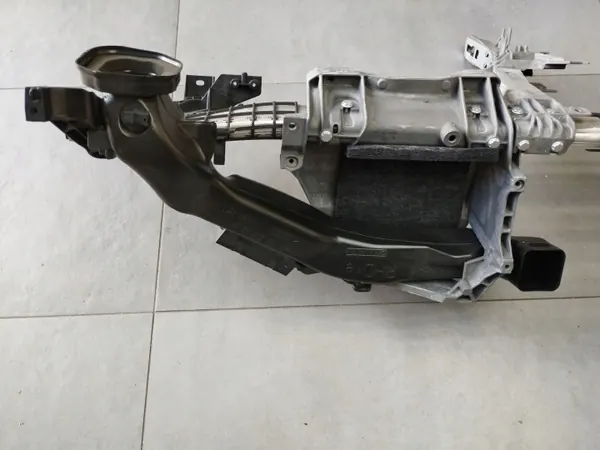 Poutre Mercedes-Benz E W213 OEM A2136800155 Occasion image 5