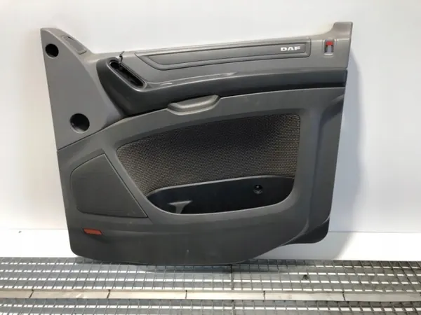 OEM LORK-2068-504680 Rechter Voordeur Bekleding DAF XF image 2