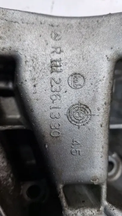 Suporte compressor AC Mercedes A1112361330 image 8