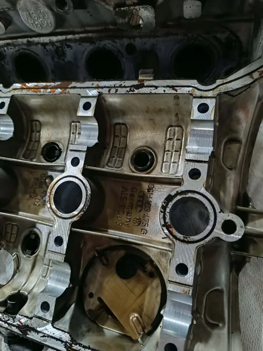 Cabeza de Cilindro Completa VW Audi 1.8 2.0 TFSI image 10