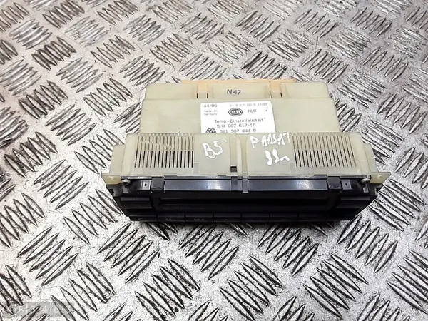 Module de contrôle climatique VW Passat B5 1999 3b1907044b image 2
