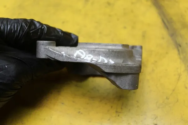 Bomba de direção assistida Audi A8 D3 image 5