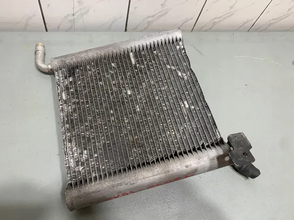 Radiador Adicional Derecho Land Rover LR092120 image 2