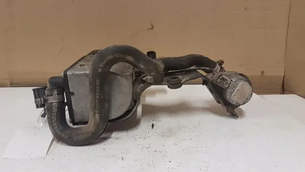 Webasto Lämmitys OEM 30710229 Volvo V50 2.0L image 4