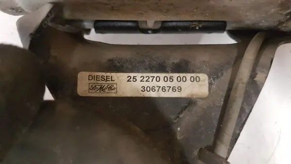 Webasto Lämmitys OEM 30710229 Volvo V50 2.0L image 5