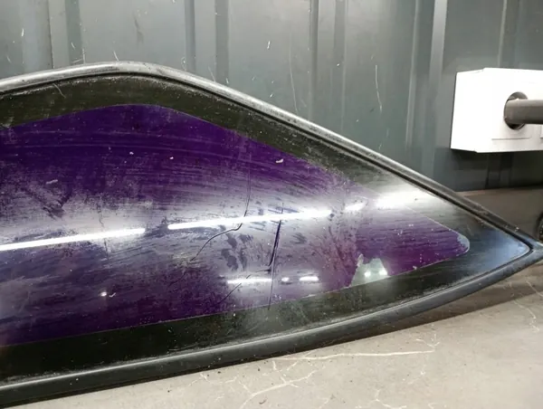 OEM prawy tyl chrysler DAYTONA shelby Dörrglas image 6