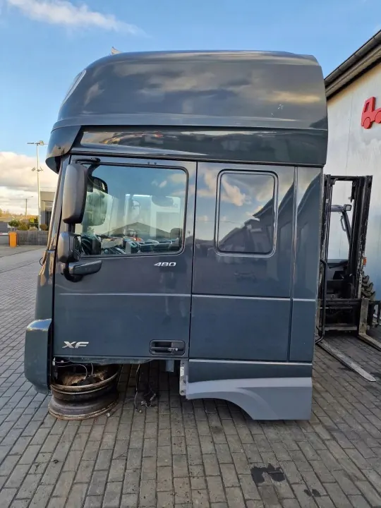 DAF XF 106 Kabine OEM 6137686 - Gebrauchter Zustand image 7