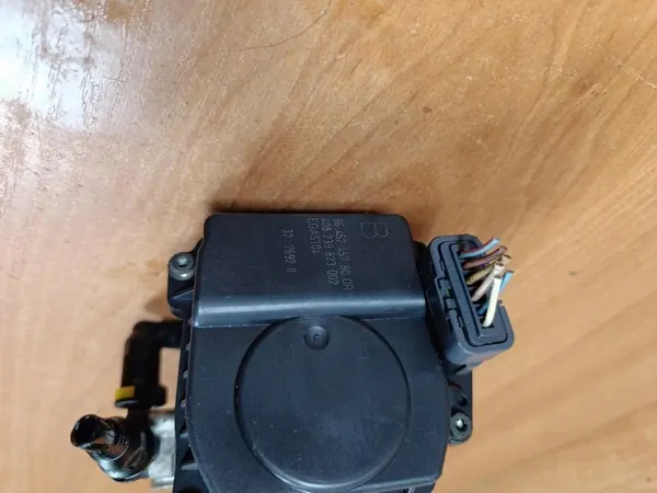 Drosselklappe Peugeot 307 2.0 16V image 2