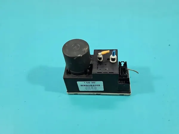 Bomba de travamento central Audi A3 8L 8D0862257 99-03 image 3