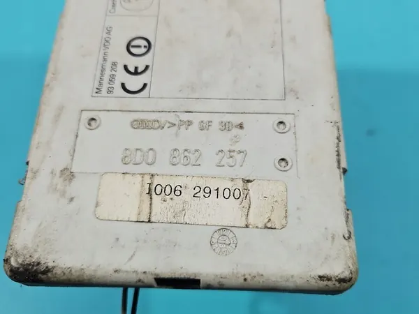 Bomba de travamento central Audi A3 8L 8D0862257 99-03 image 6