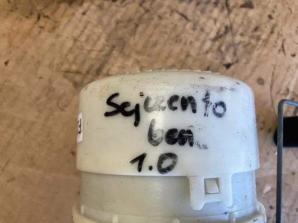 FIAT SEICENTO 0.9 Bomba de combustível 09766029900 image 6