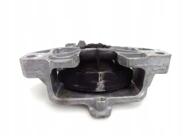 Mercedes-Benz A W177 2018 Vaihteiston kiinnike image 3