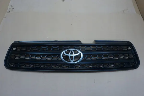 Toyota RAV4 II Grille OEM RAV4 II ATRAPA 00-05r image 2