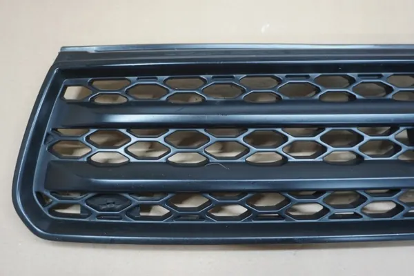 Toyota RAV4 II Grille OEM RAV4 II ATRAPA 00-05r image 5