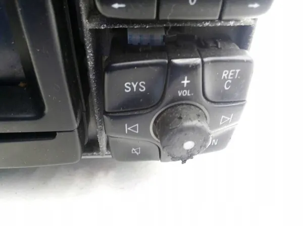 Mercedes W220 Radio Navigation OEM A2208203789 image 4
