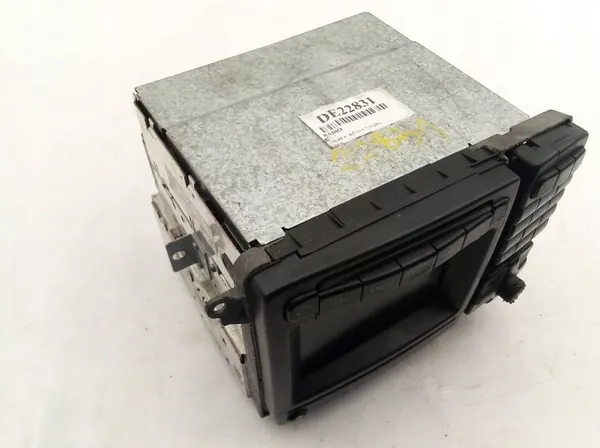 Mercedes W220 Radio Navigation OEM A2208203789 image 5