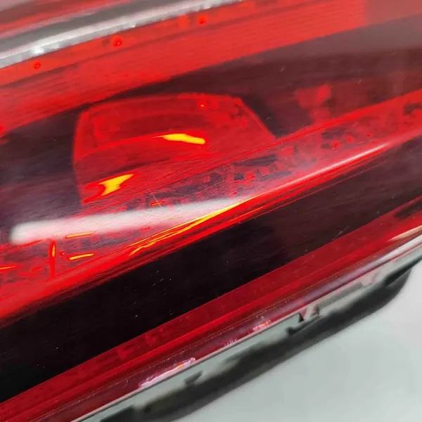 Luz trasera derecha VW GOLF VII VARIANT 5G0945308F image 8