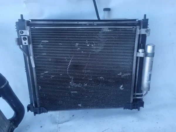 Nissan Juke I 1.6 DIG-T Conjunto de Radiador Ventilador Intercooler image 2