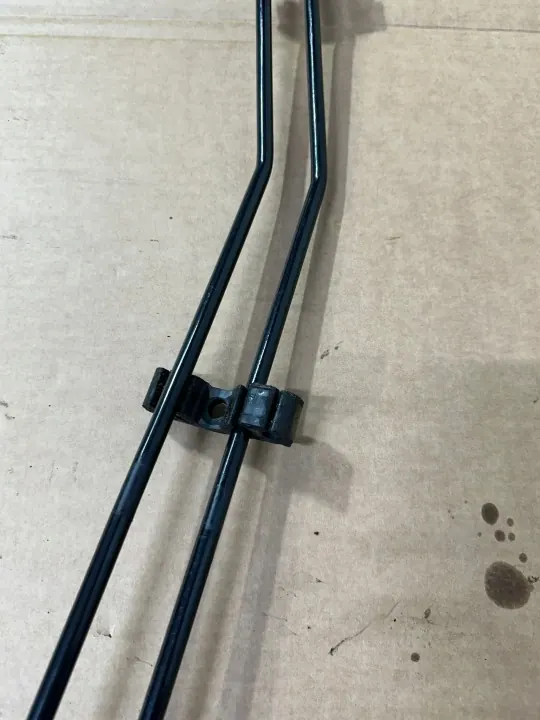 Lignes huile et suspension OEM A2303200254 pour Mercedes SL R230 image 4