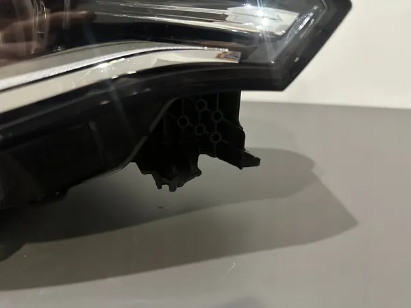 RENAULT TALISMAN OIKEA FULL LED VALO 260106724R image 2