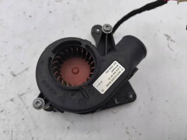 Mercedes-Benz E W212 Ventilatormotor OEM A2049060015 image 2