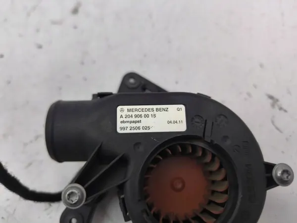 Mercedes-Benz E W212 Ventilatormotor OEM A2049060015 image 3