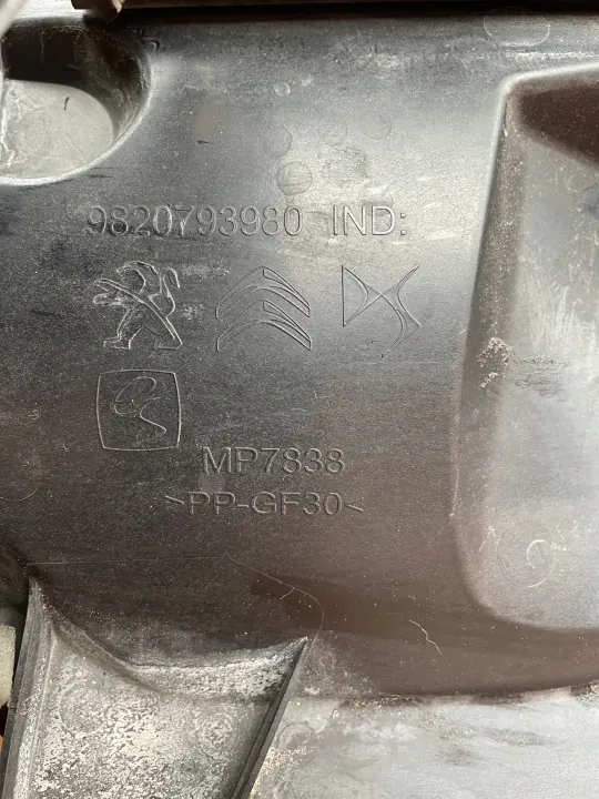 Parabrisas Completo OEM 9820793980 para Peugeot 208 II image 6