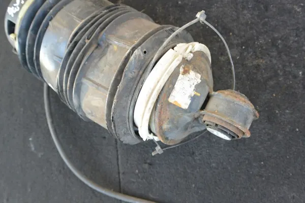 Vänster Bakfjädring Mercedes W211 W219 E63 E55 CLS63 AMG image 4