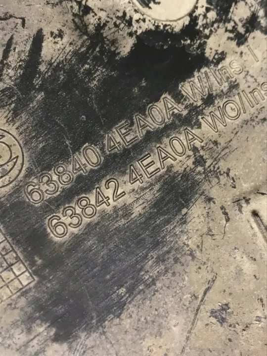 Aleta delantera derecha Nissan OE OEM 638424EA0A image 8