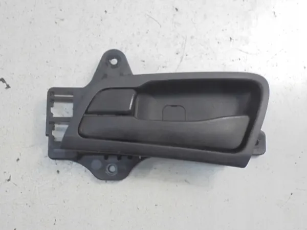 OEM 82613-FD000 vänster framdörrhandtag Hyundai i30 image 2