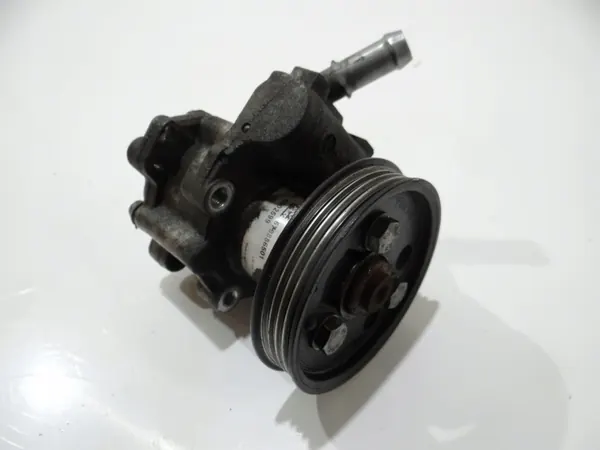 Ohjauspumppu OEM 6798865 BMW X1 E84:lle image 2