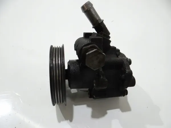 Ohjauspumppu OEM 6798865 BMW X1 E84:lle image 3