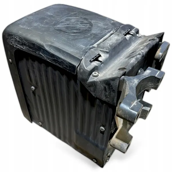 Contenedor batería DAF OEM 1952854 - Usado image 3