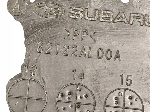 Bac à batterie Subaru Outback 2016 OEM 82122AL00A image 6