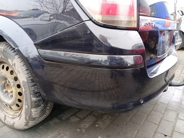 Opel Astra H bakre stötfångare OEM MM-0203-3 med sensorer image 3