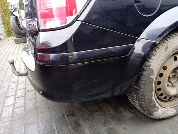 Opel Astra H bakre stötfångare OEM MM-0203-3 med sensorer image 5