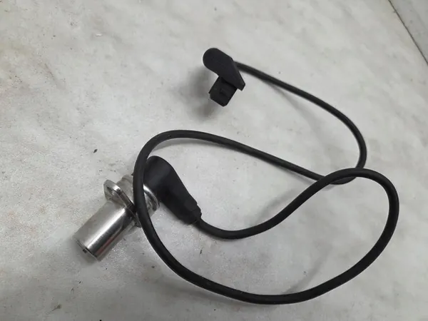 Kampiakselin sijaintisensori BMW E36 318 image 3