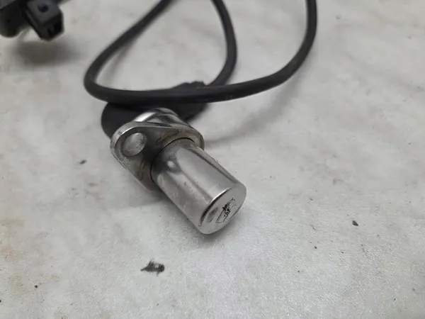 Kampiakselin sijaintisensori BMW E36 318 image 4