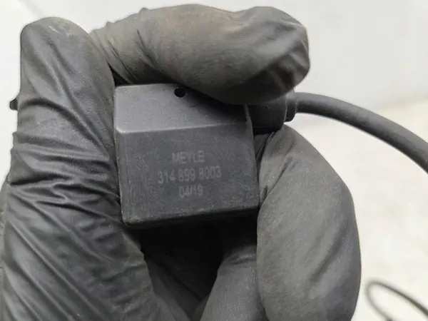 Kampiakselin sijaintisensori BMW E36 318 image 9