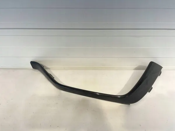 Audi RSQ8 Carbon bumperstrip links achter OEM 4M8853841A image 2