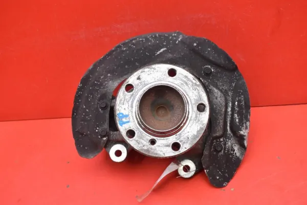 OEM 6792286-04 Etu-oikea pyöränkannatin BMW F20 image 2