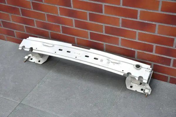 OEM 7425444 Heckstoßstangen-Träger für BMW X5 G05/X7 G07/XM G09 image 2