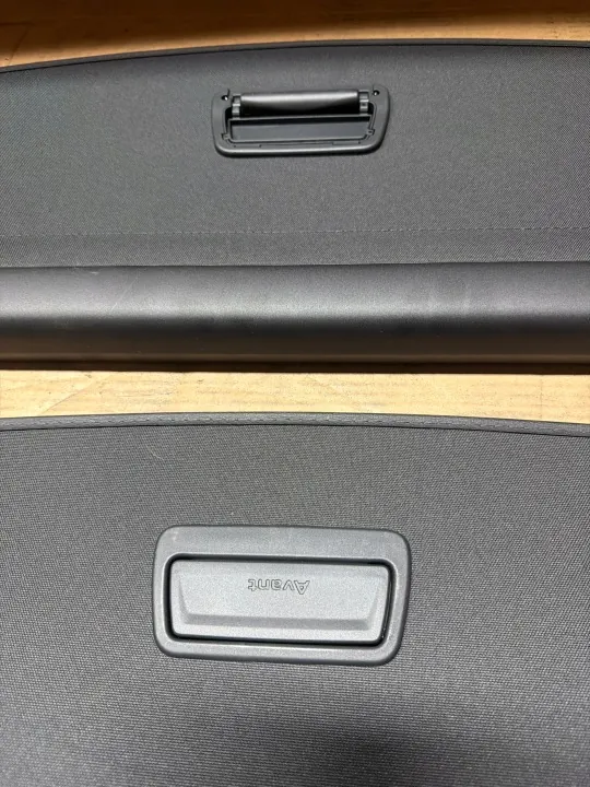 OEM 8B9863553A Rollo de Maletero Audi A5 Avant image 5